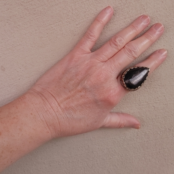 Tibetan Large Black Obsidion Ring (adjustable) - Picture 12 of 14